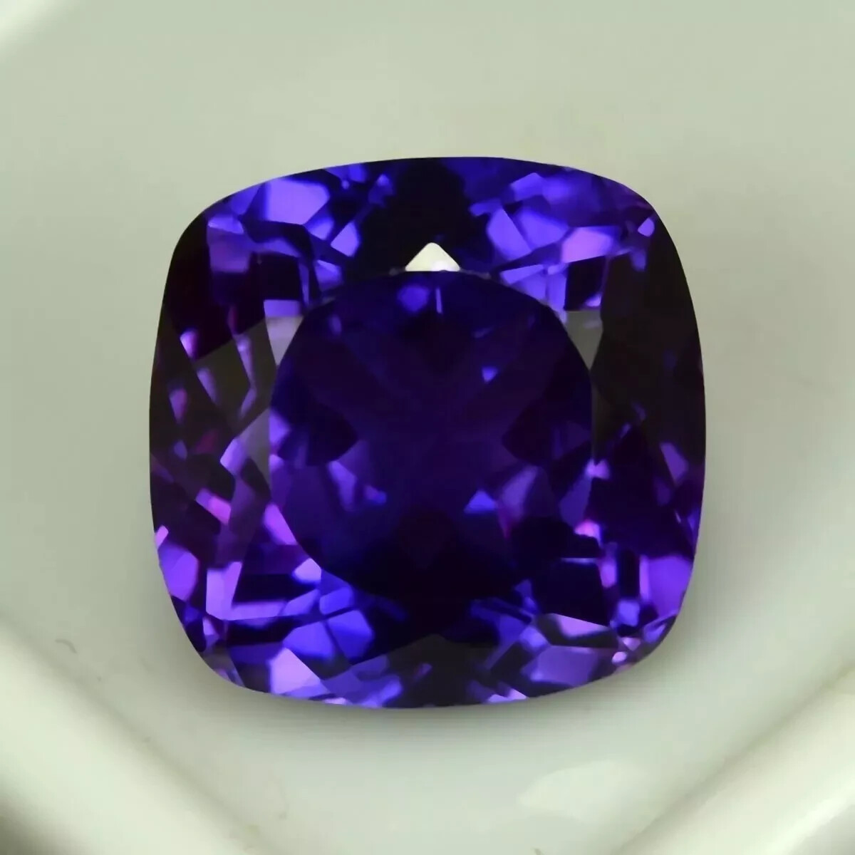 AAA Untreated Natural Kashmiri BLUE Sapphire 9.55 Ct+ Certified Loose Gemstone