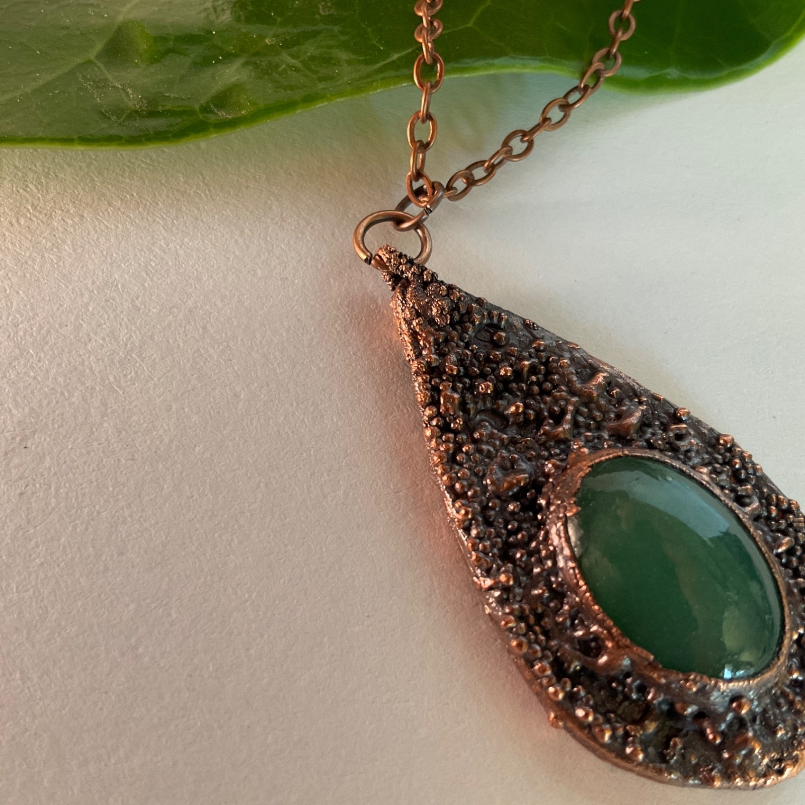 Copper Necklace Jade Gem Stone Handmade Jewelry Pendant 18” Chain Metal Teardrop
