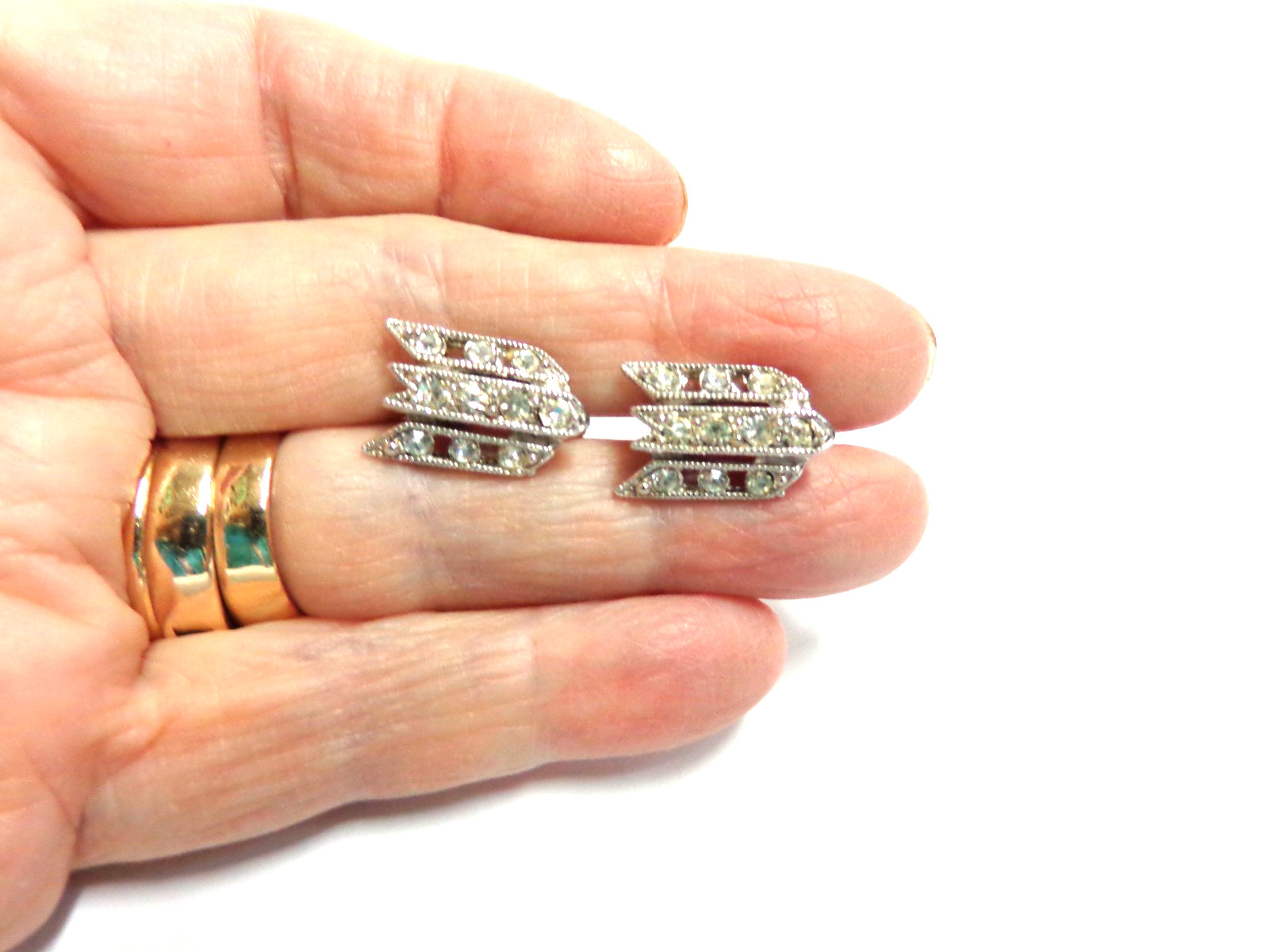 Vintage Rhinestone earrings by Bogoff Screw on type sz 1/2 in lg wgt5.4 grams
