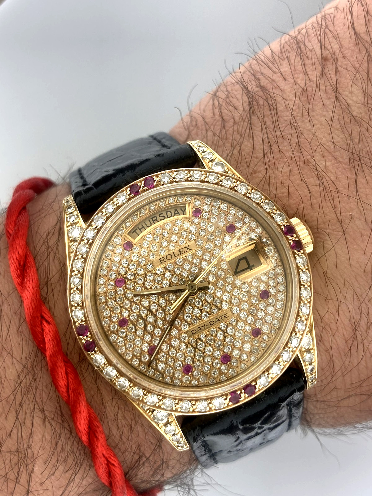 Rolex Presidential 36mm 18038 Day Date Solid 18k Yellow Gold with Diamond & Ruby