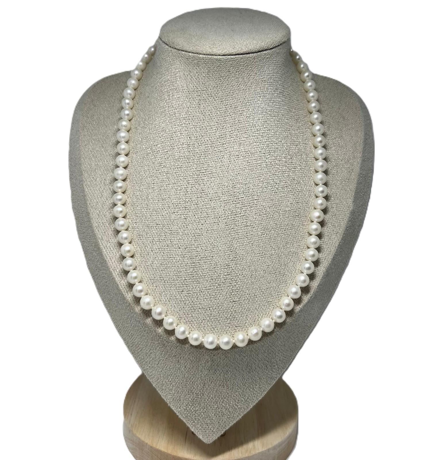 Luxurious Minimalist Pearl Necklace 925 Silver Clasp 45cm