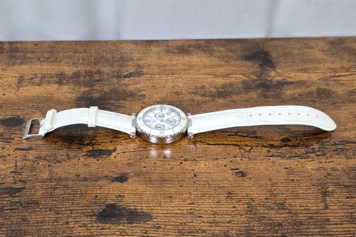 GUESS COLLECTION GC35000 SWISS MADE 13 Jewels Quartz Chronograph Watch – WORKS!