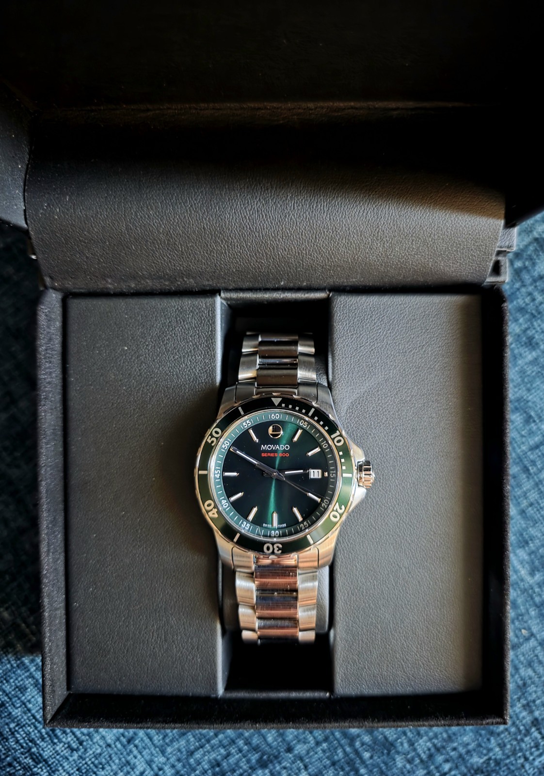 Movado Men S Series 800 2600136 Stainless Green Dial Mens Watch