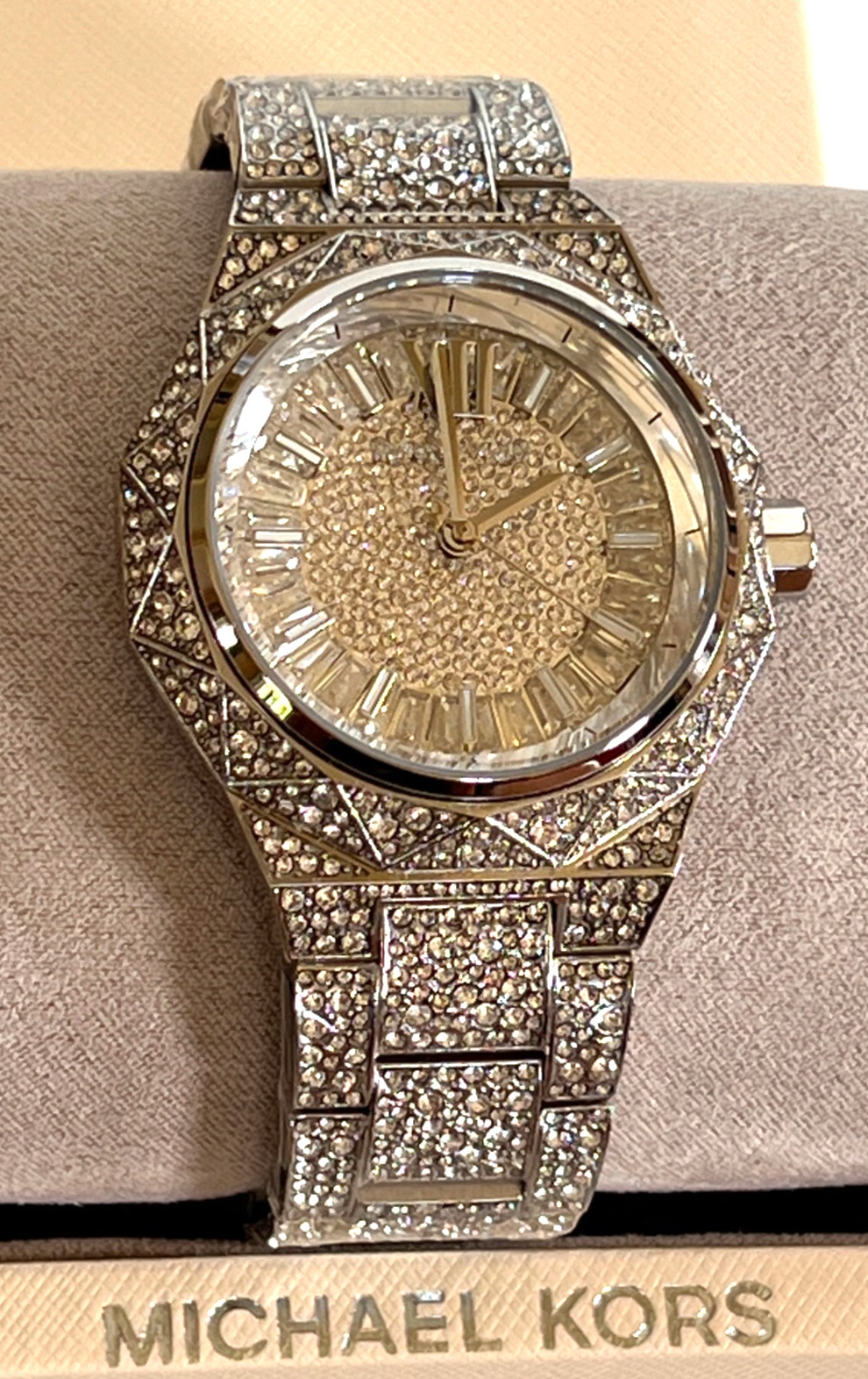 MICHAEL KORS MK4691 Raquel Pave Women’s Silver-Tone Crystal Pave Watch BNIB $495