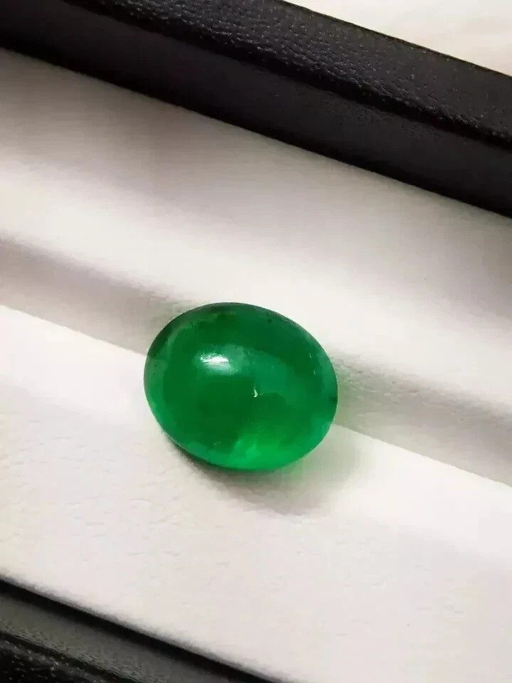 9.55 Ct Natural Colombian Green Emerald Untreated Oval Certified Loose Gemstone