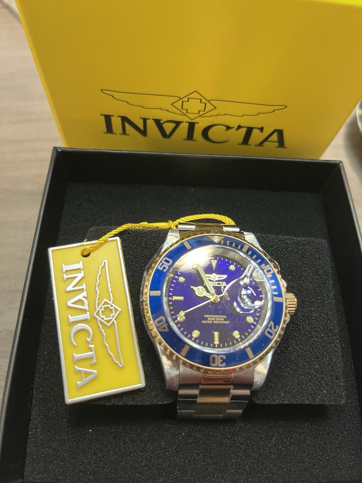 Invicta Pro Diver Watch 40mm Mens Blue Dial Two-Tone Stainless Date Model 26972