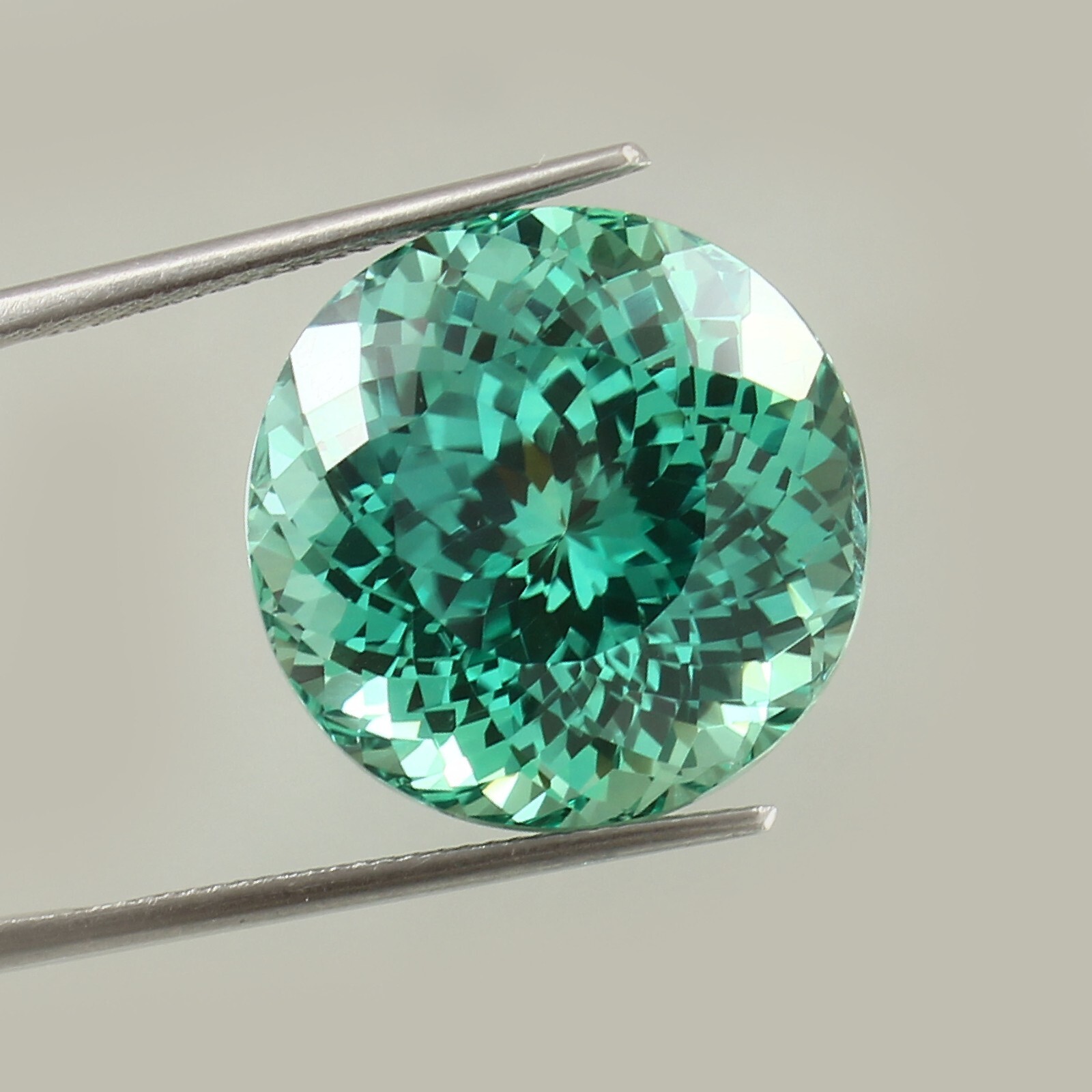 Extreme Quality Natural Ceylon Parti Sapphire Loose Round Gemstone Cut 18.50 MM