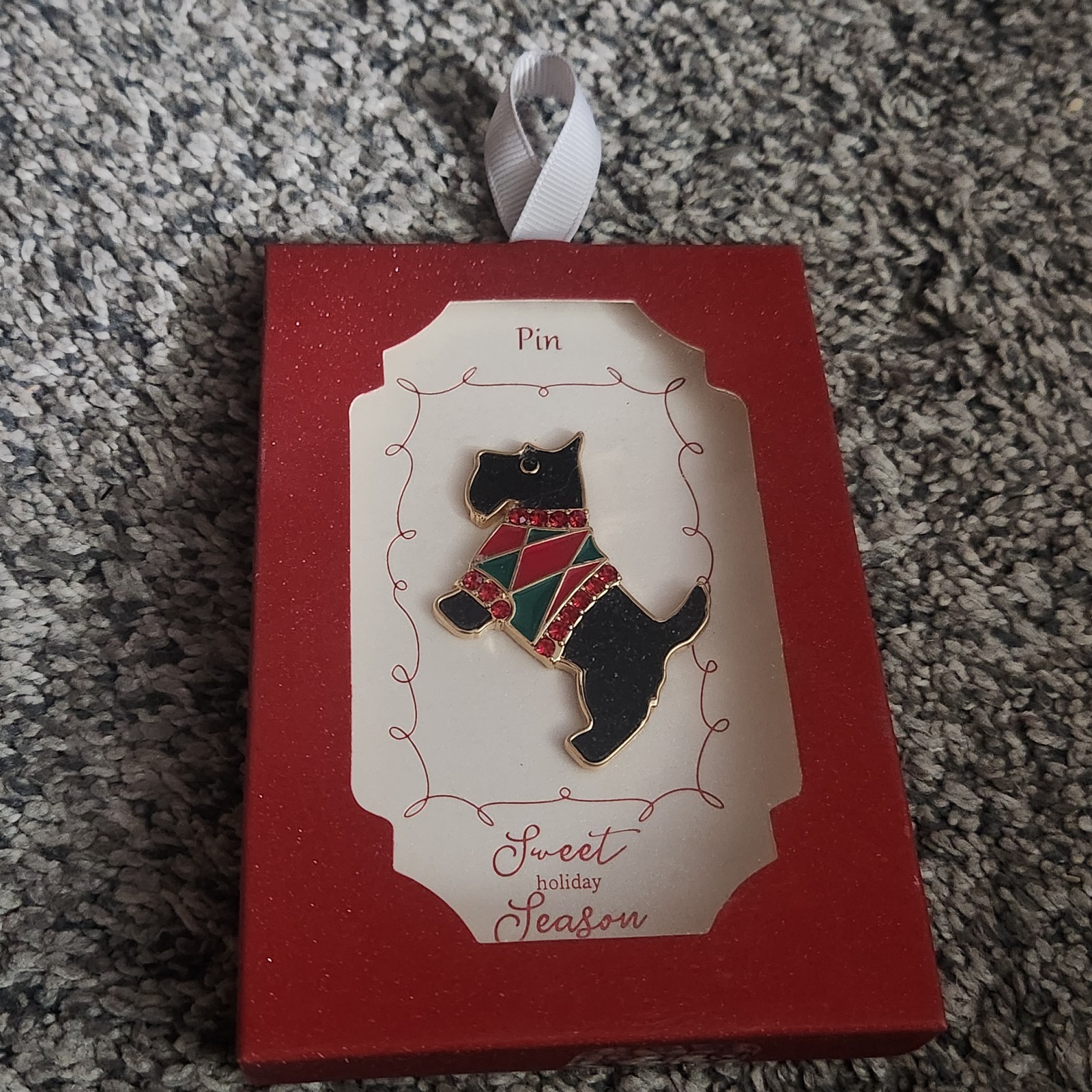 New Holiday Time Christmas Dog Pin