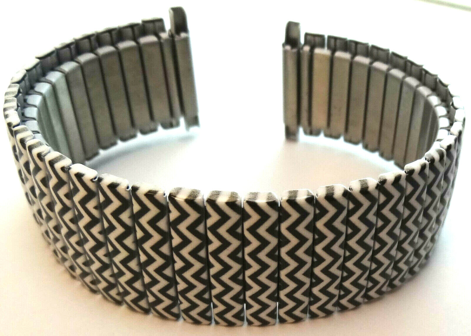 Black & White (Painted Enamel) on Stainless Steel Expansion 16-22mm Watch Band