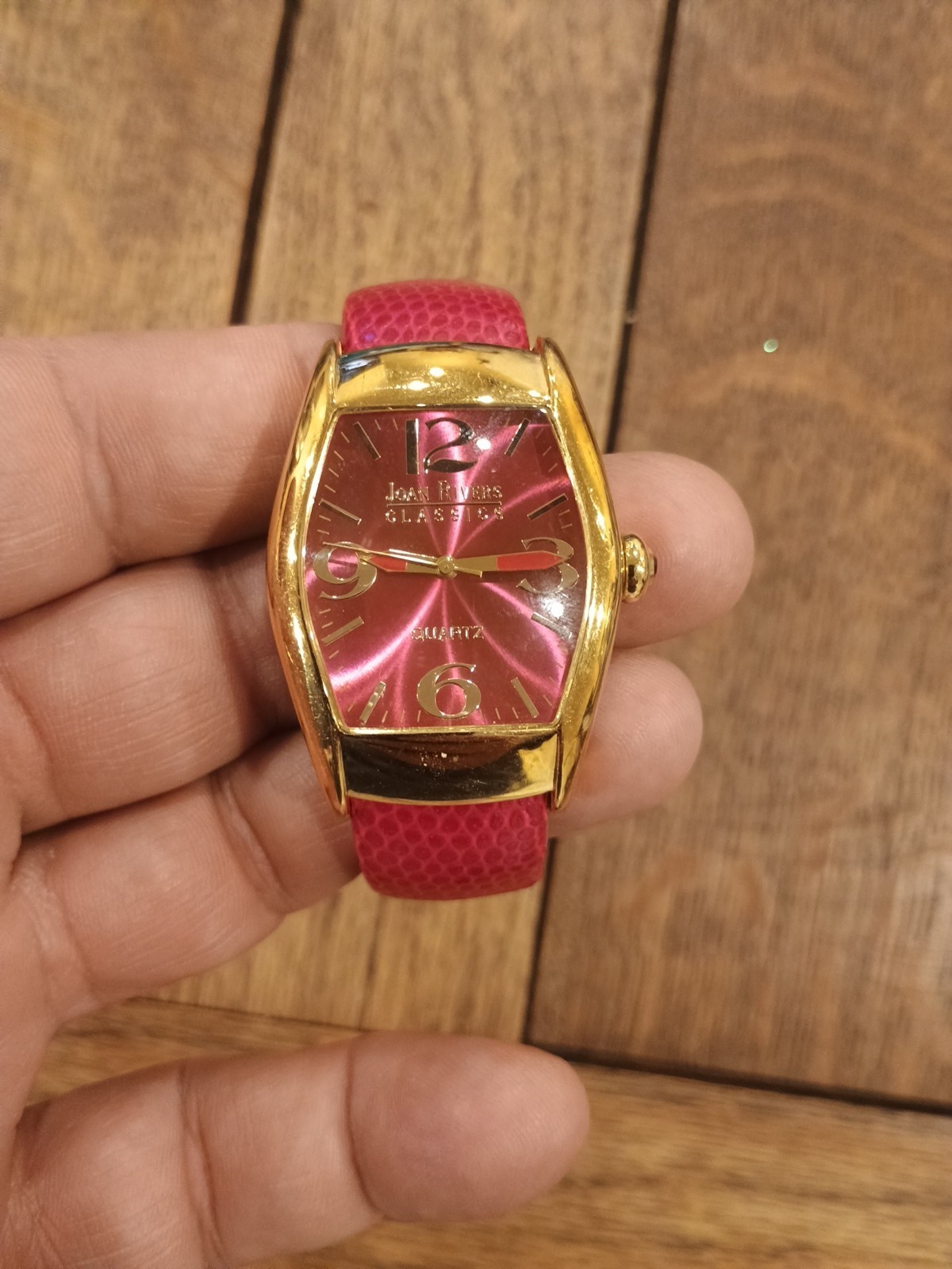 joan rivers classics watch v377 Simply The Best Pink Face And Band Needs Battery