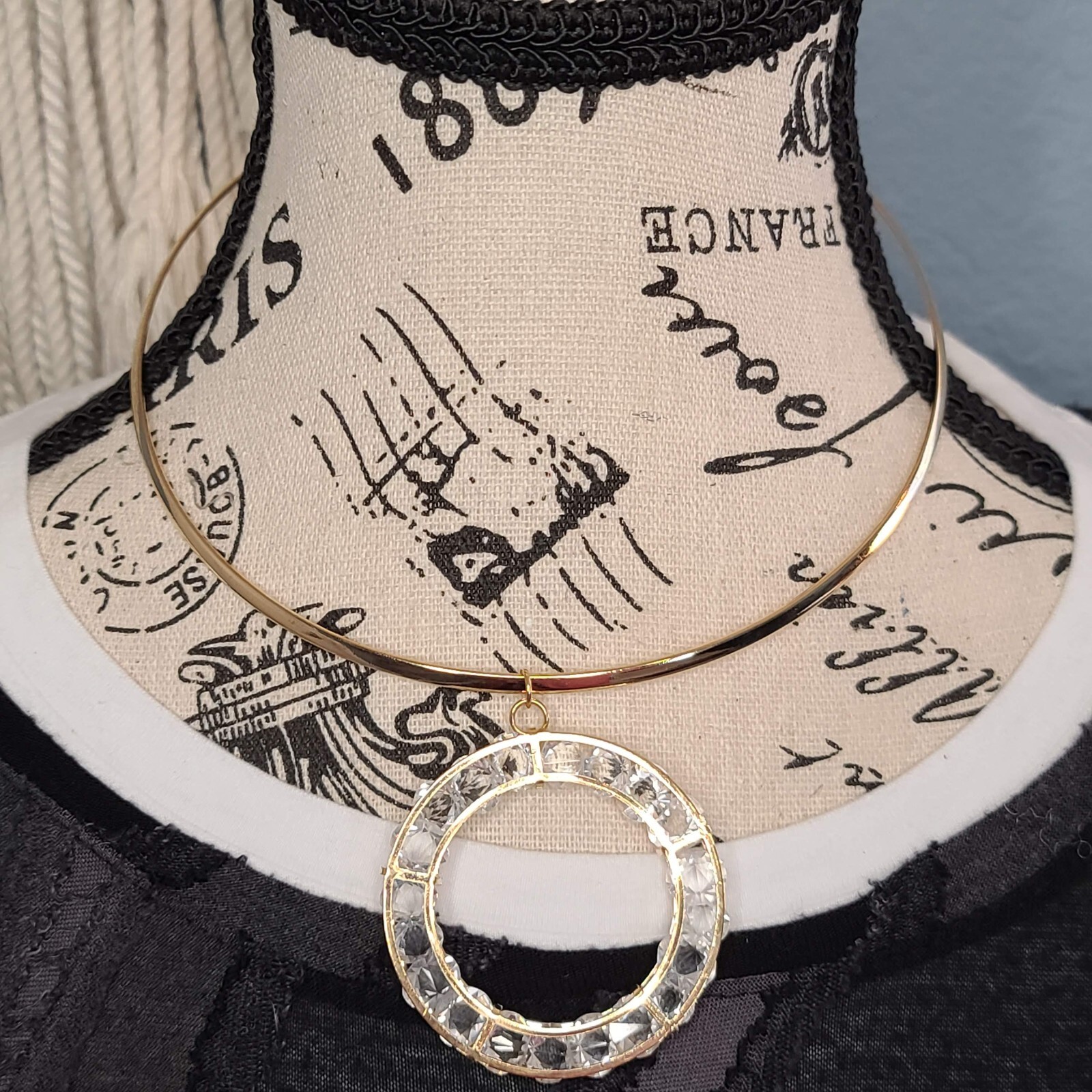 7 Charming Sisters “Love & Light” Crystal Halo & Gold Rigid Choker Necklace
