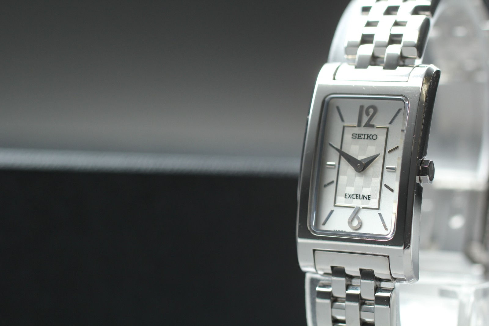 Vtg 2002 [Near MINT] Seiko Exceline 1F20-0AN0 Quartz Tank Womens Watch JAPAN