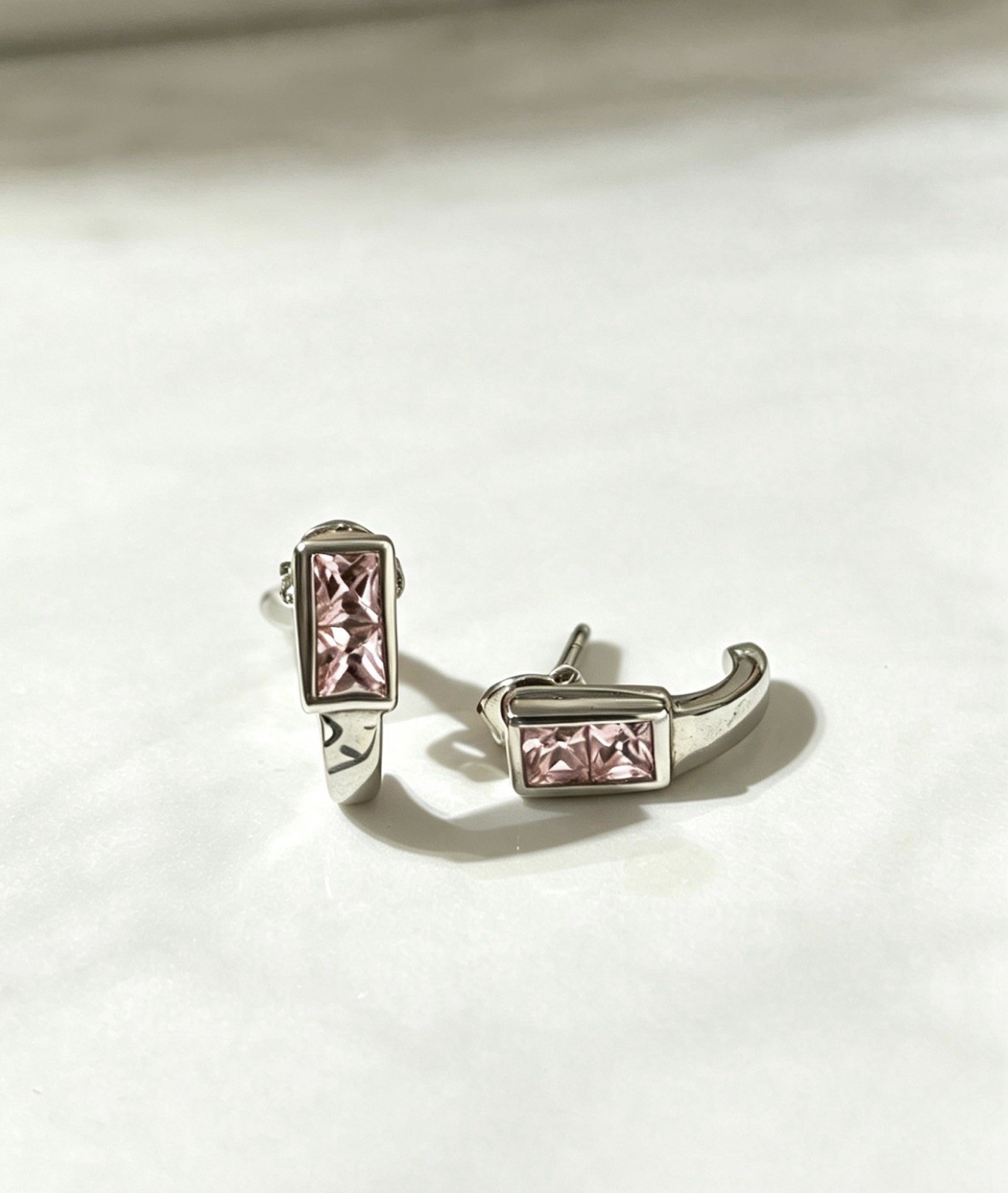 G McKenzie 925 Sterling Silver Pink Crystal Huggie J-Hoop Stud Earrings NWT