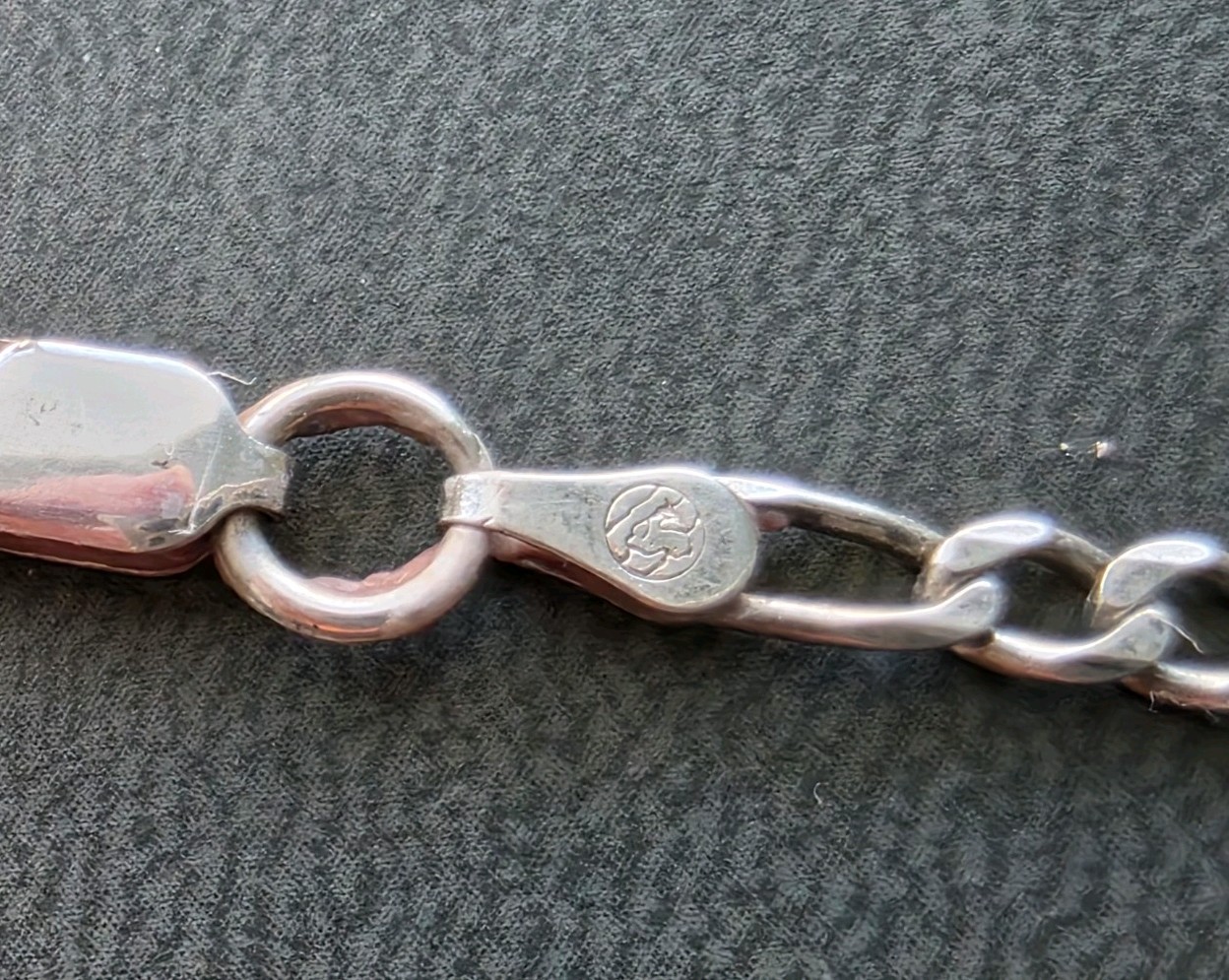 Beautiful 925 Sterling Silver Figaro Chain Necklace Length 22.5 Inch 3.1mm Width