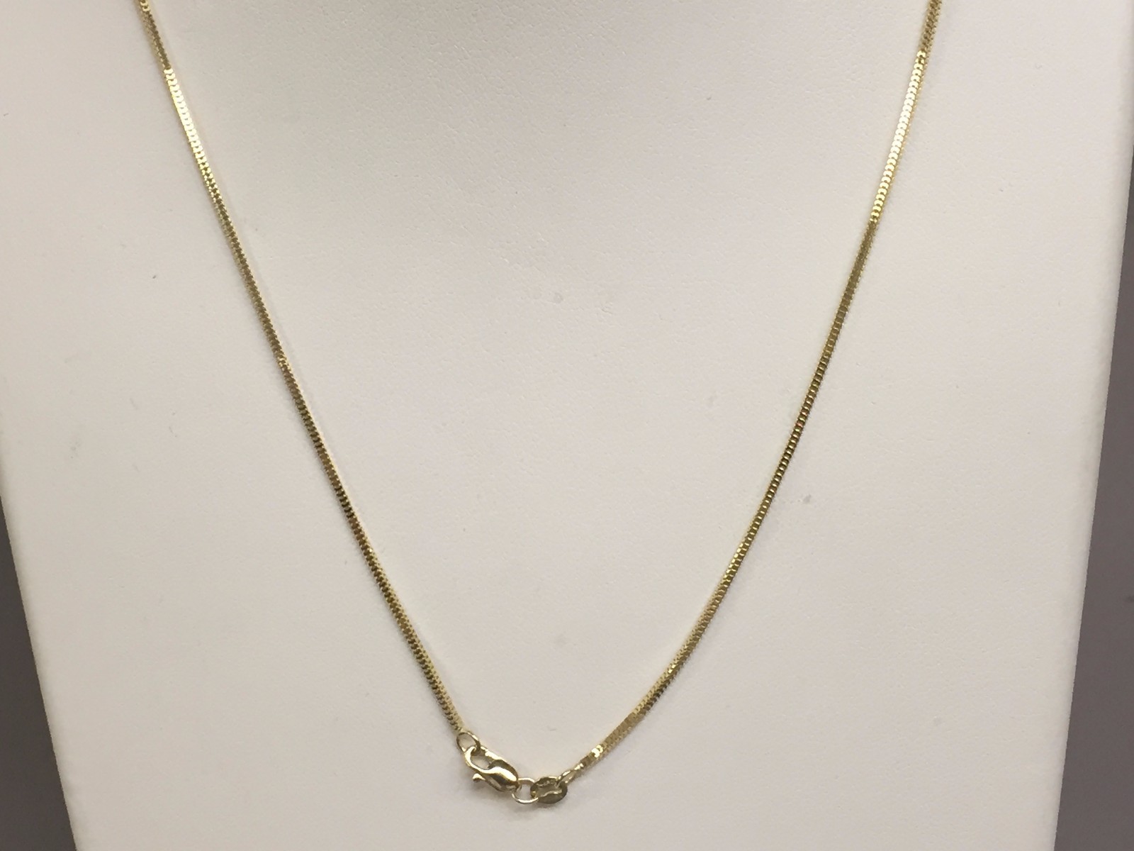 14k Yellow Gold 16″ MILANO Snake Pendant Chain Necklace 2 gram 1.3 MM ICE