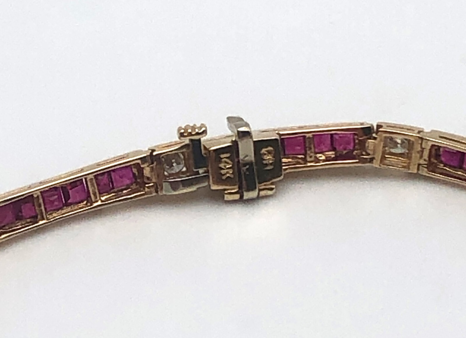 14k Gold Bracelet with 5.4cts Natural Rubies and 0.27cts of Diamonds 7.25″