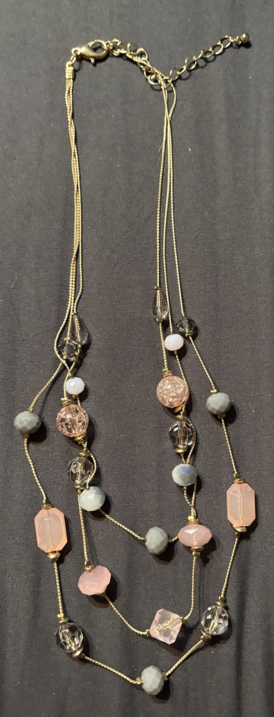 NY Rose Gold Pink Acrylic Triple Strand String Beaded Chain Necklace
