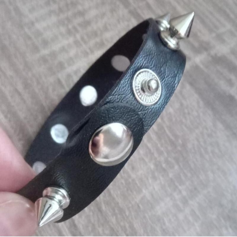 Minimalist Black Faux Leather Spike Bracelet Size 20 Cm