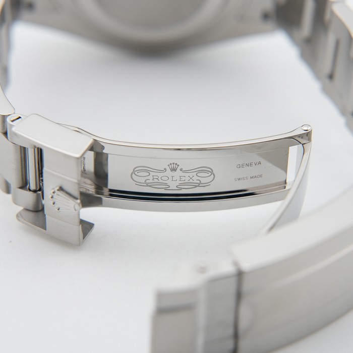 ROLEX Submariner Date 41 126610LV Warranty 2020