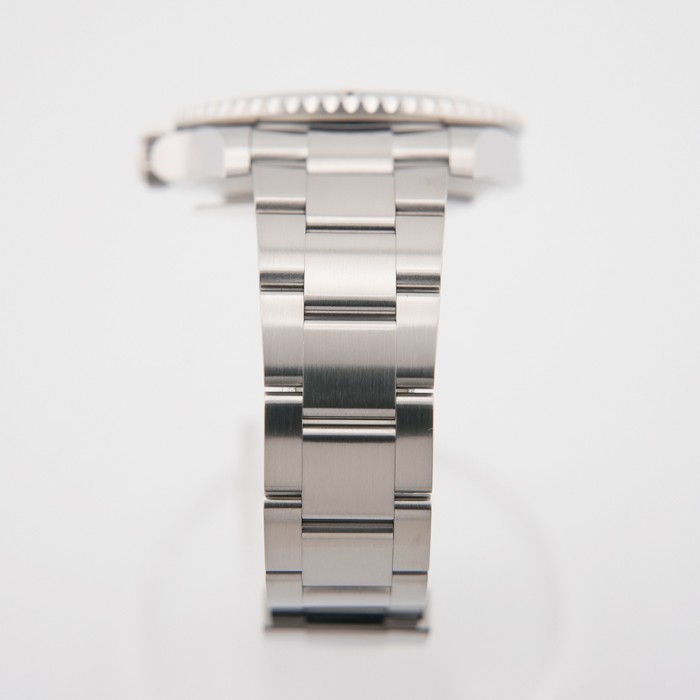 ROLEX Submariner Date 126610LV Warranty 2023 Box/Paper