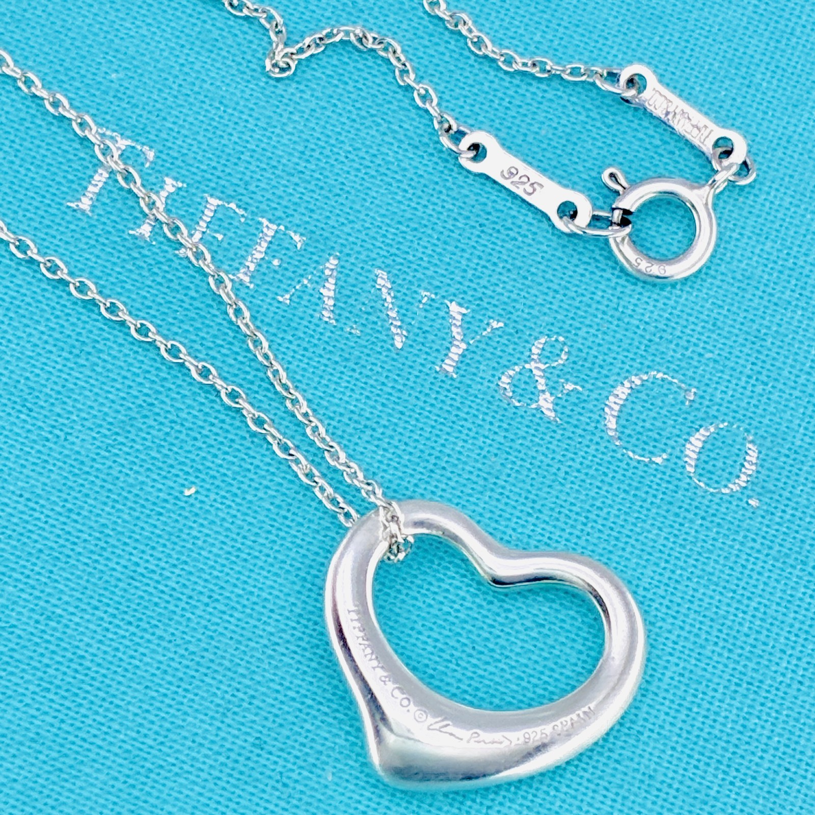 Tiffany & Co. Small Open Heart Pendant Necklace Elsa Peretti Sterling Silver925