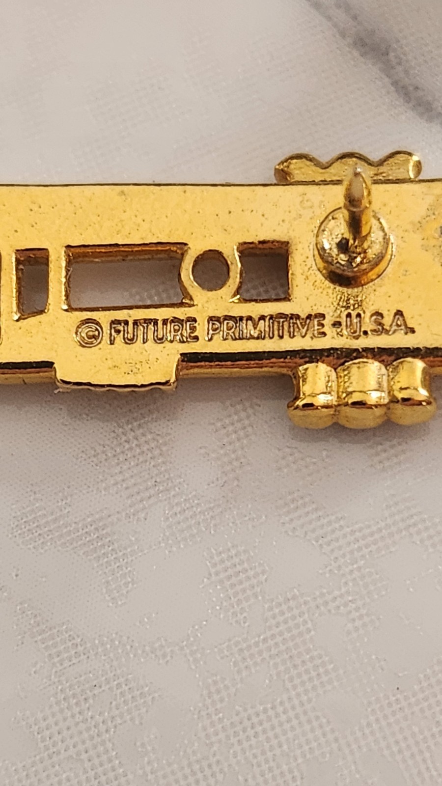 vtg Trumpet Tie Tac/ Pin SIGNED FUTURE PRIMITIVE USA PIN Goldtone