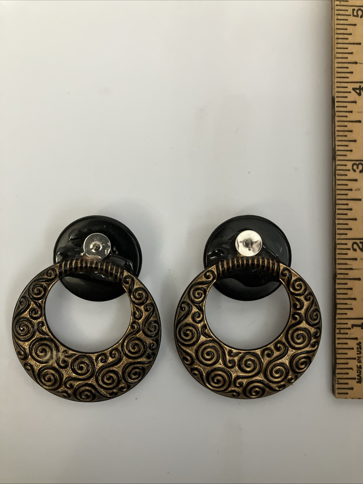 Vintage Black & Gold Tone Textured Door Knocker Earrings Pierced Lightweight