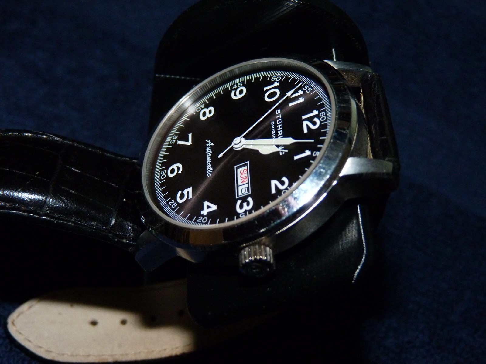 Stuhrling Original Lexus 44mm Day & Date, Charcoal Gray Dial, Black Strap, VG