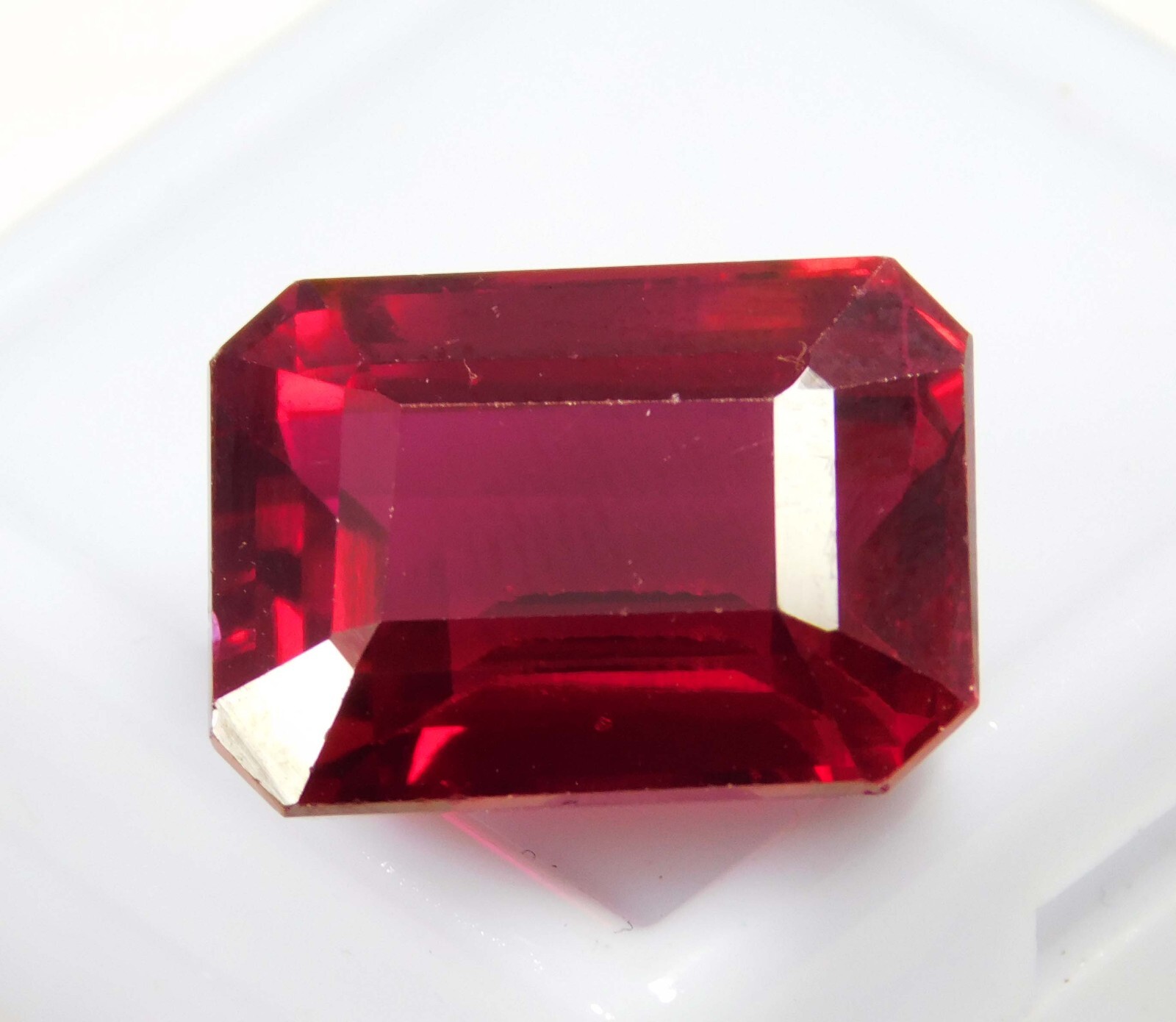 Natural 20.00 Ct Mozambique Blood Red Ruby Certified Emerald Cut Loose Gemstone