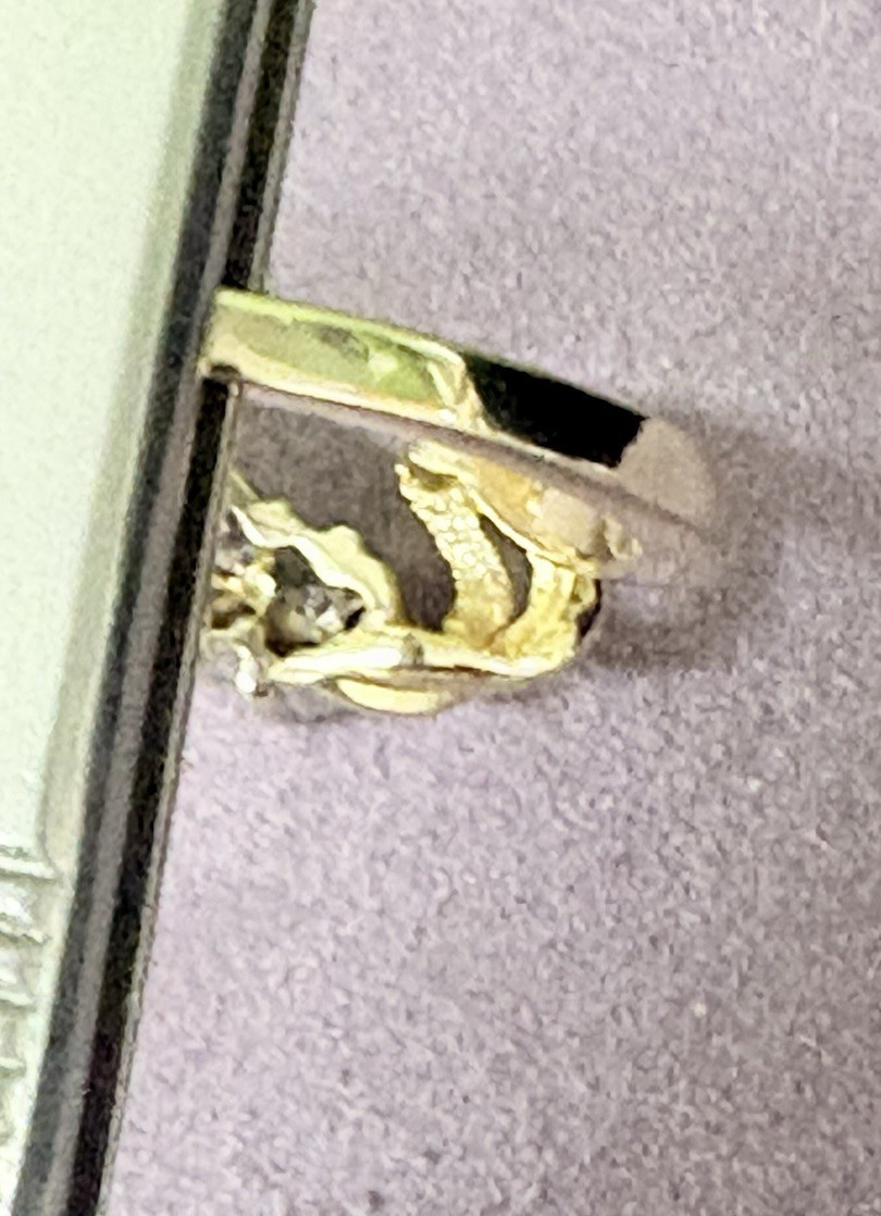 14kt Yellow Gold .12ctw SI2/I1, I-J Diamond Curved Ring Size 8 3.4g 1014608-8