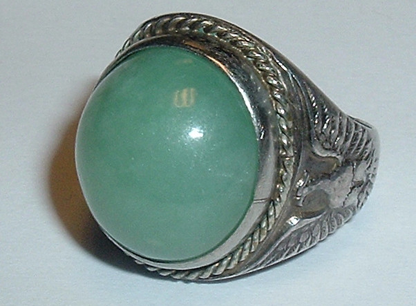 Antique Chinese EXPORT ‘SILVER’ JADE DOME RING *Phoenix Bird *Pagoda *Size; 9