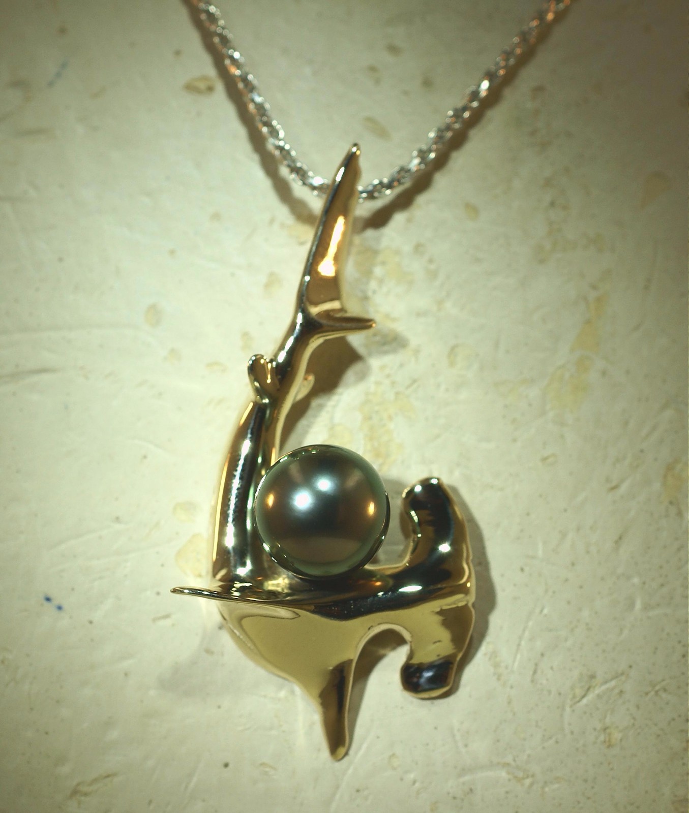 HAWAIIAN 14K YELLOW GOLD 10.1MM TAHITIAN HIGH DETAIL HAMMERHEAD SHARK PENDANT #2
