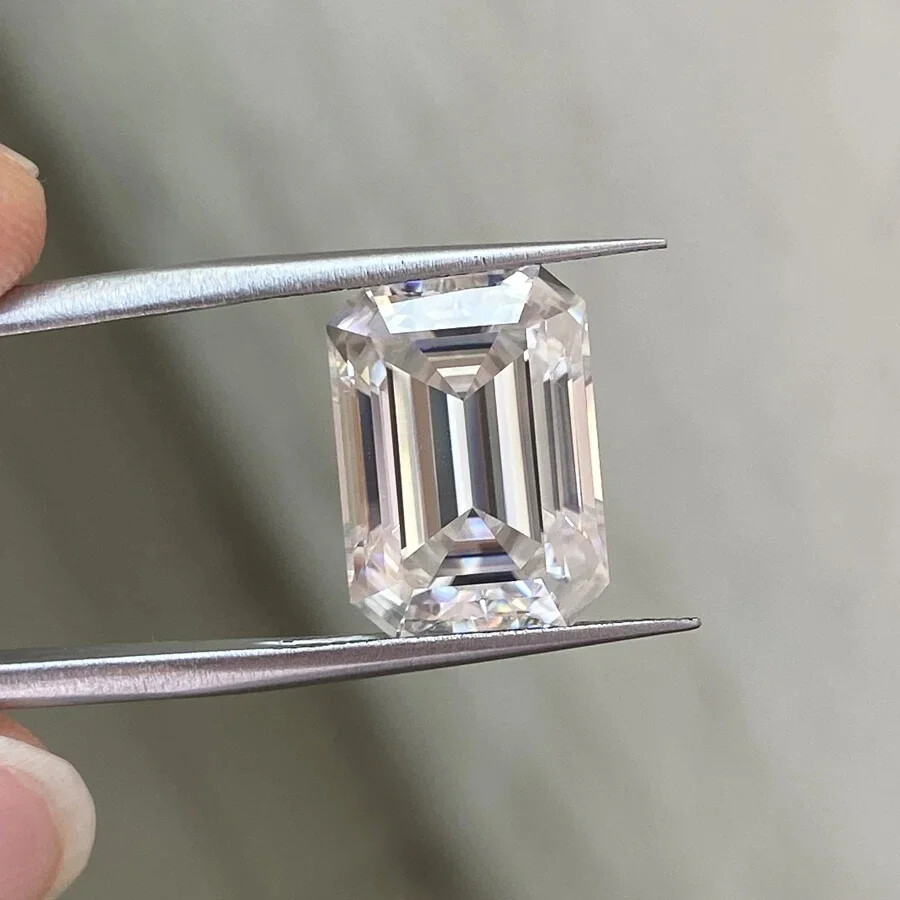 High Quality 0.3-10ct D Color VVS1 GRA Certified Multi-shape Moissanite Loose
