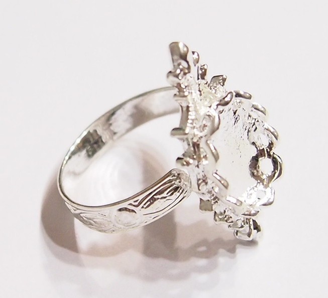 6 – 14x10mm Shiny Silver Victorian Deco Lefleur Design Adjustable Ring Settings