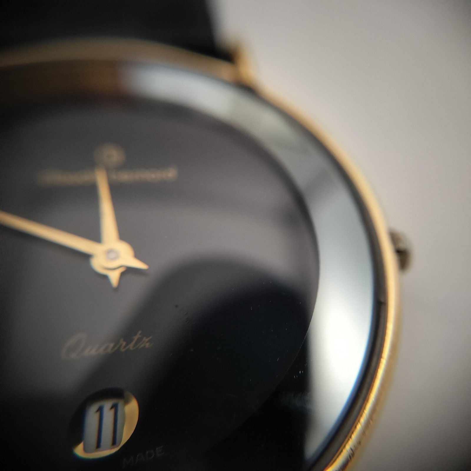 Claude Bernard Swiss Made Watch ETA 955.414 Date Black Gold Luxury Extra Strap