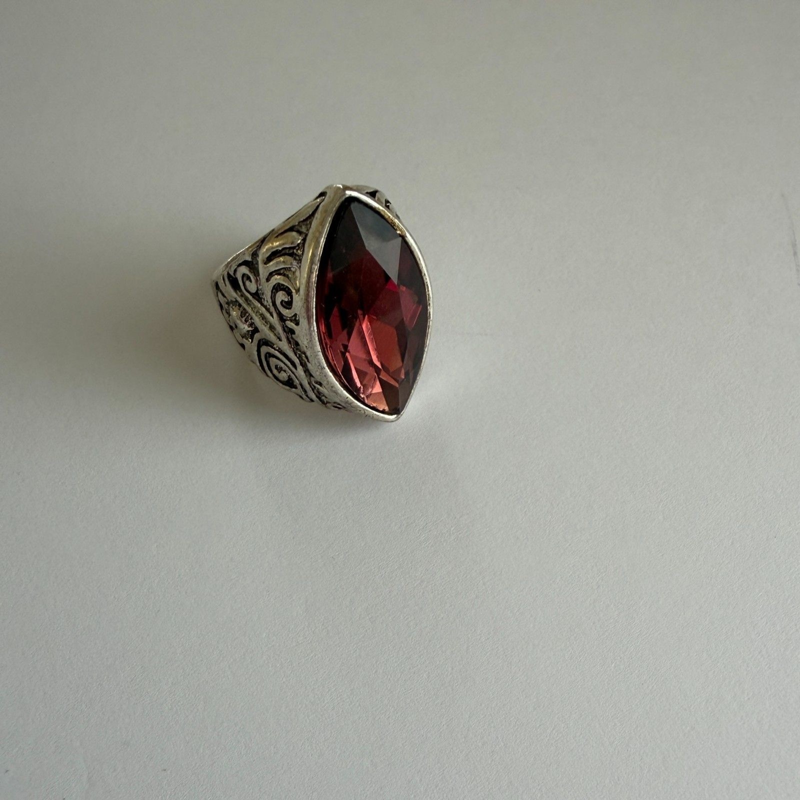 Dark Plum Crystal Statement Ring Silver Tone Luxury Vintage Style Unisex Sz 9.75