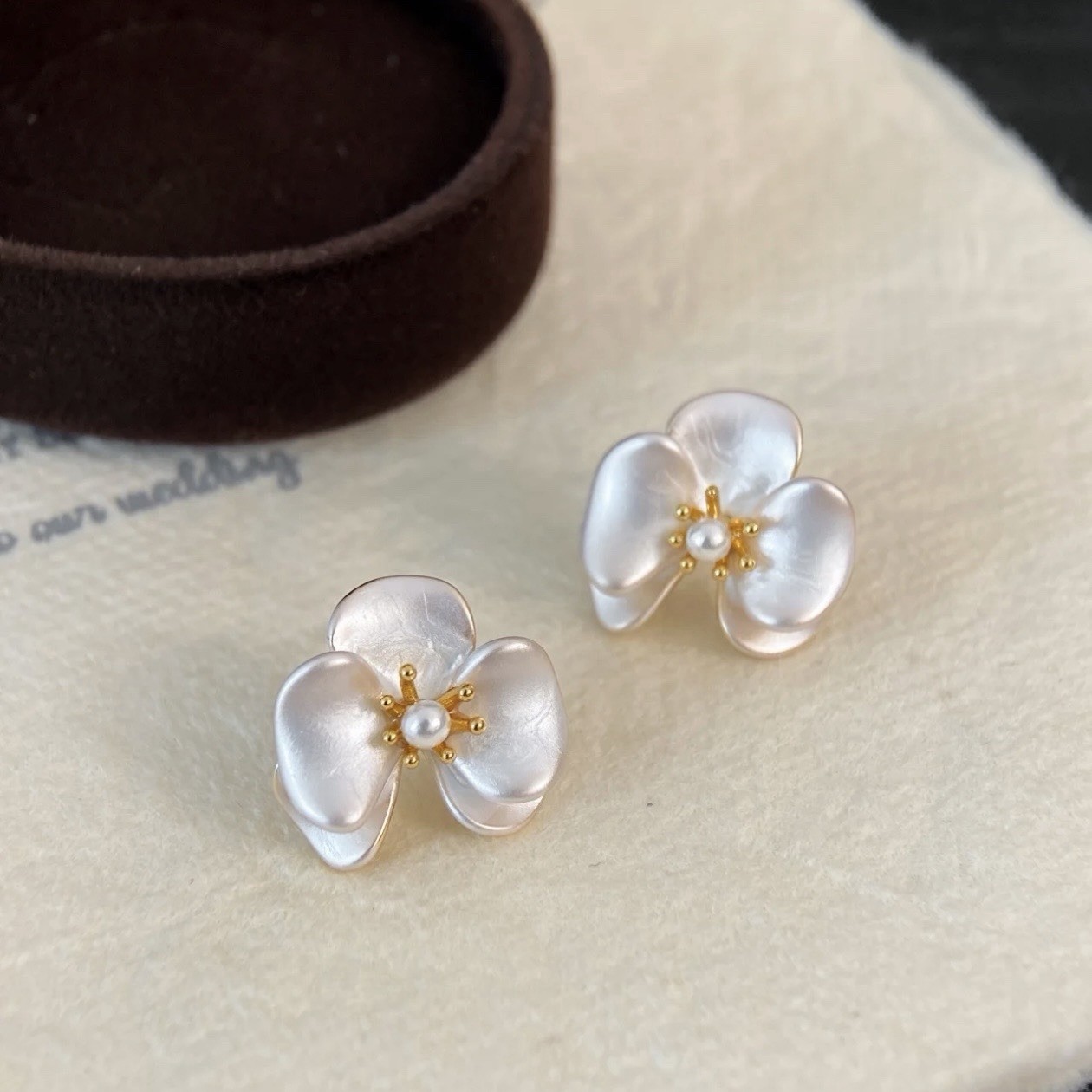 14K Gold Plated Flower Pearl Stud Earrings Copper 15mm Butterfly Back