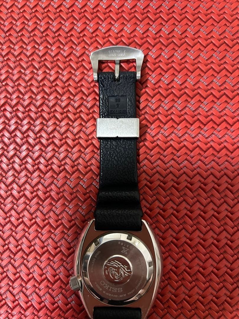 SEIKO automatic diver’s watch 200m waterproof PROSPEX SRP777 Safe packing!
