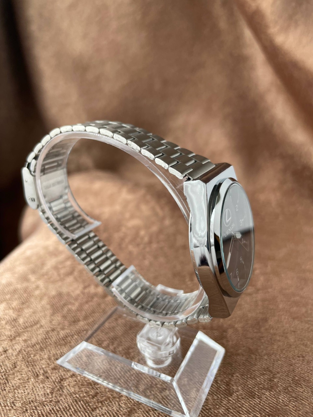 Lexus, handmade watch, quartz movement, Lexus