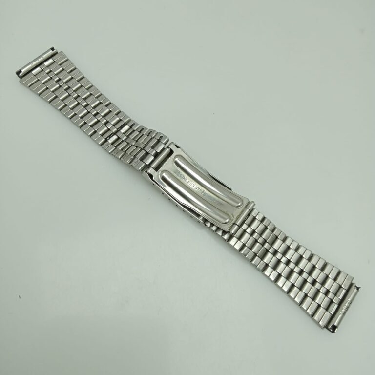 19 mm Casio Stainless Steel Vintage Men’s Watch B-787L Bracelet