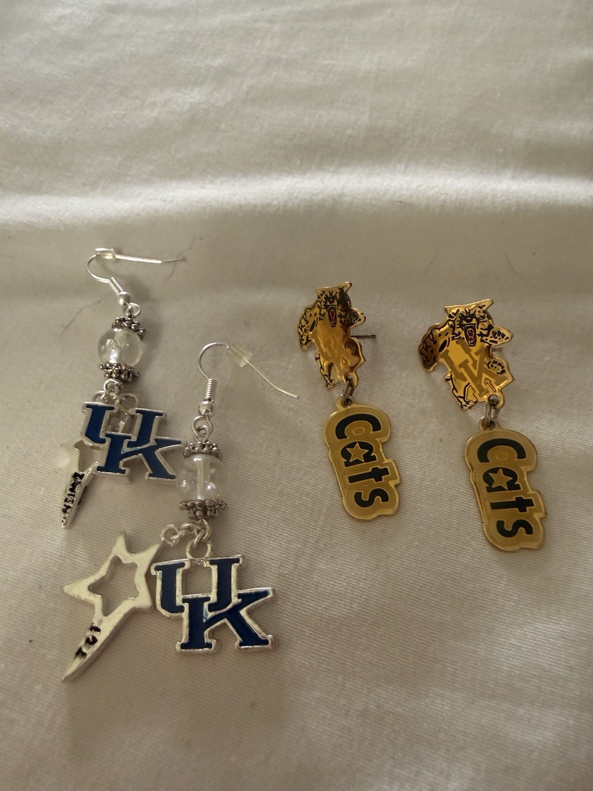 University Of Kentucky Wildcats Earrings NCAA Fan Gift Team College Two Pair