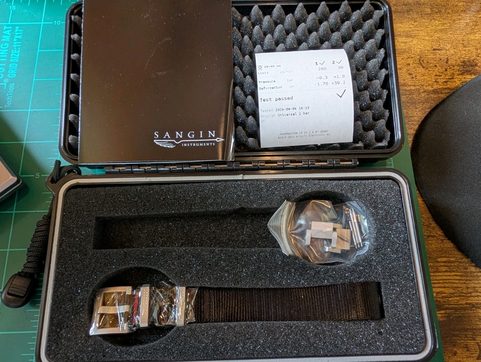 Sangin Instruments Kinetic II Pilot GMT Men’s Watch. 200m Water Resistant.