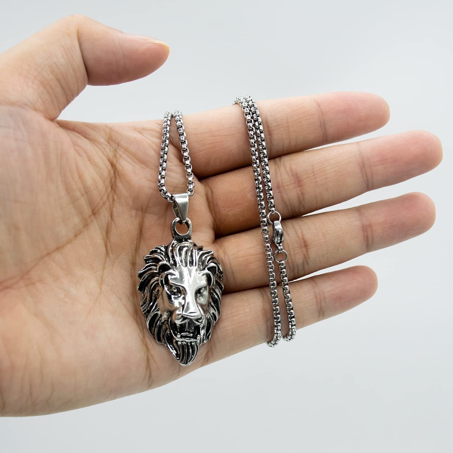 Hip Hop Rapper Stainless Steel Lion Head Pendant & 24″ Round Box Chain Necklace