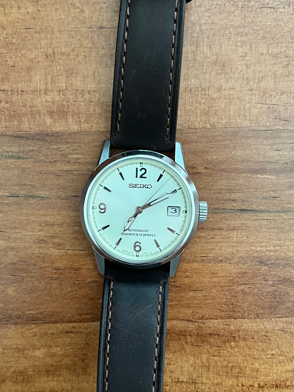 JDM Seiko Spirit 37mm SCVS009 Champagne Dial 6R15B