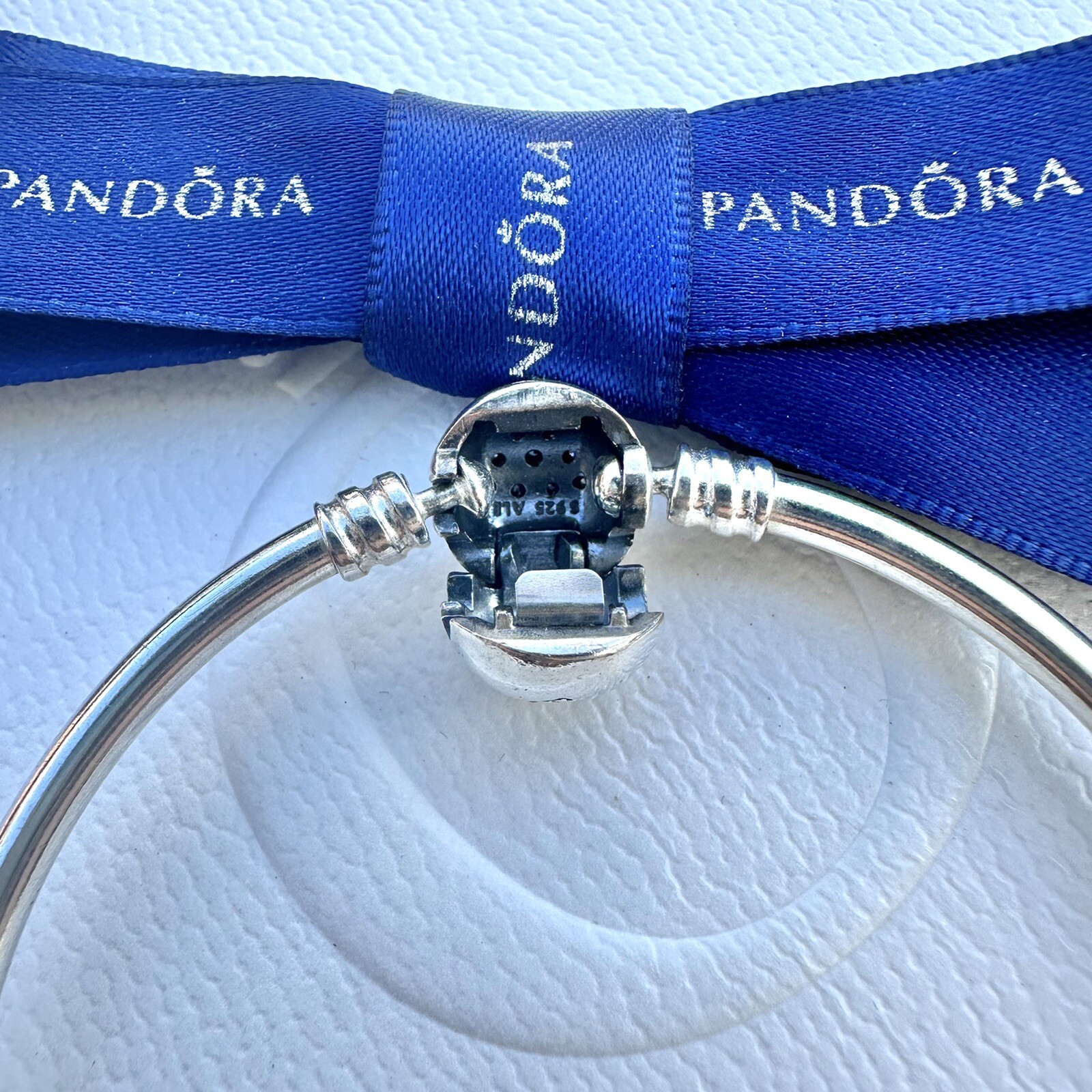 Authentic Pandora Silver “You Melt My Heart” Winter Bangle 17cm #598619C00