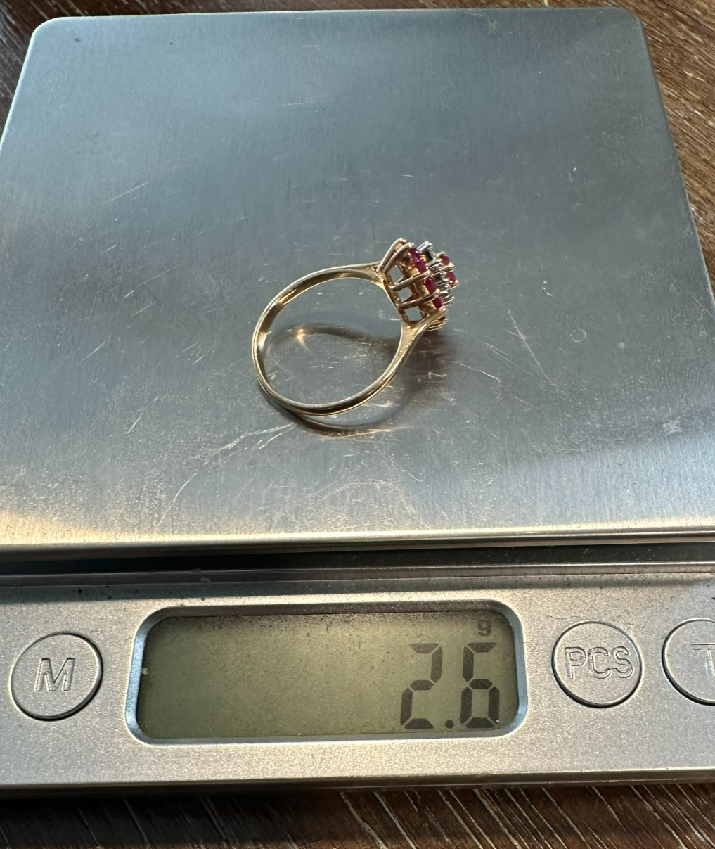 Vintage 14KP (Plumb) Woman’s Yellow Gold Ring Diamonds & Red Rubies 2.6g Size 8