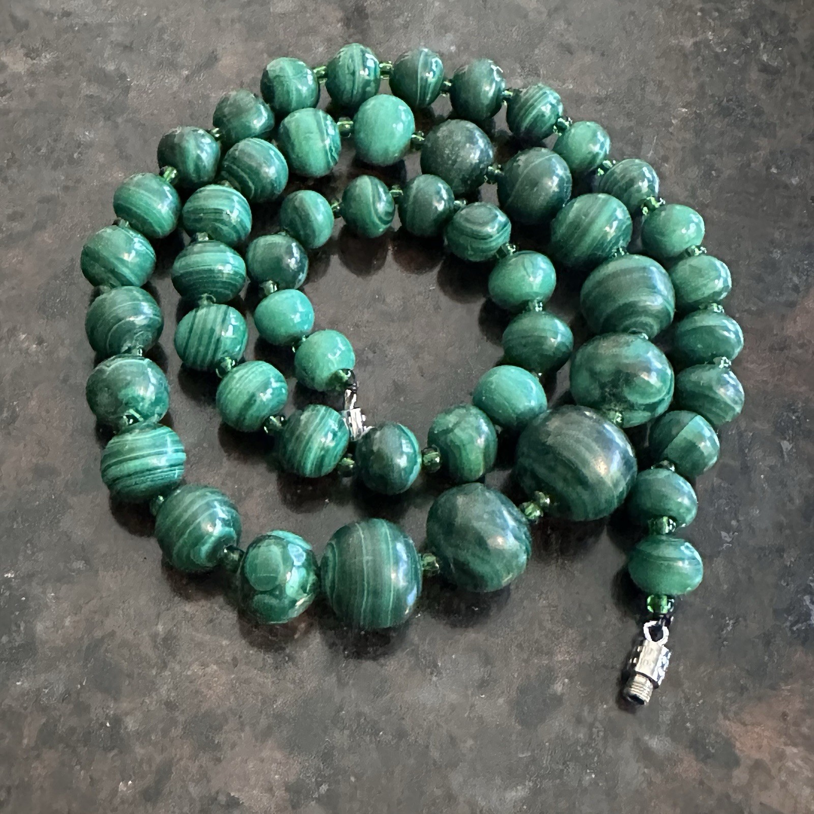 Vintage Genuine Natural Malachite Graduated Bead 20” Necklace 93g