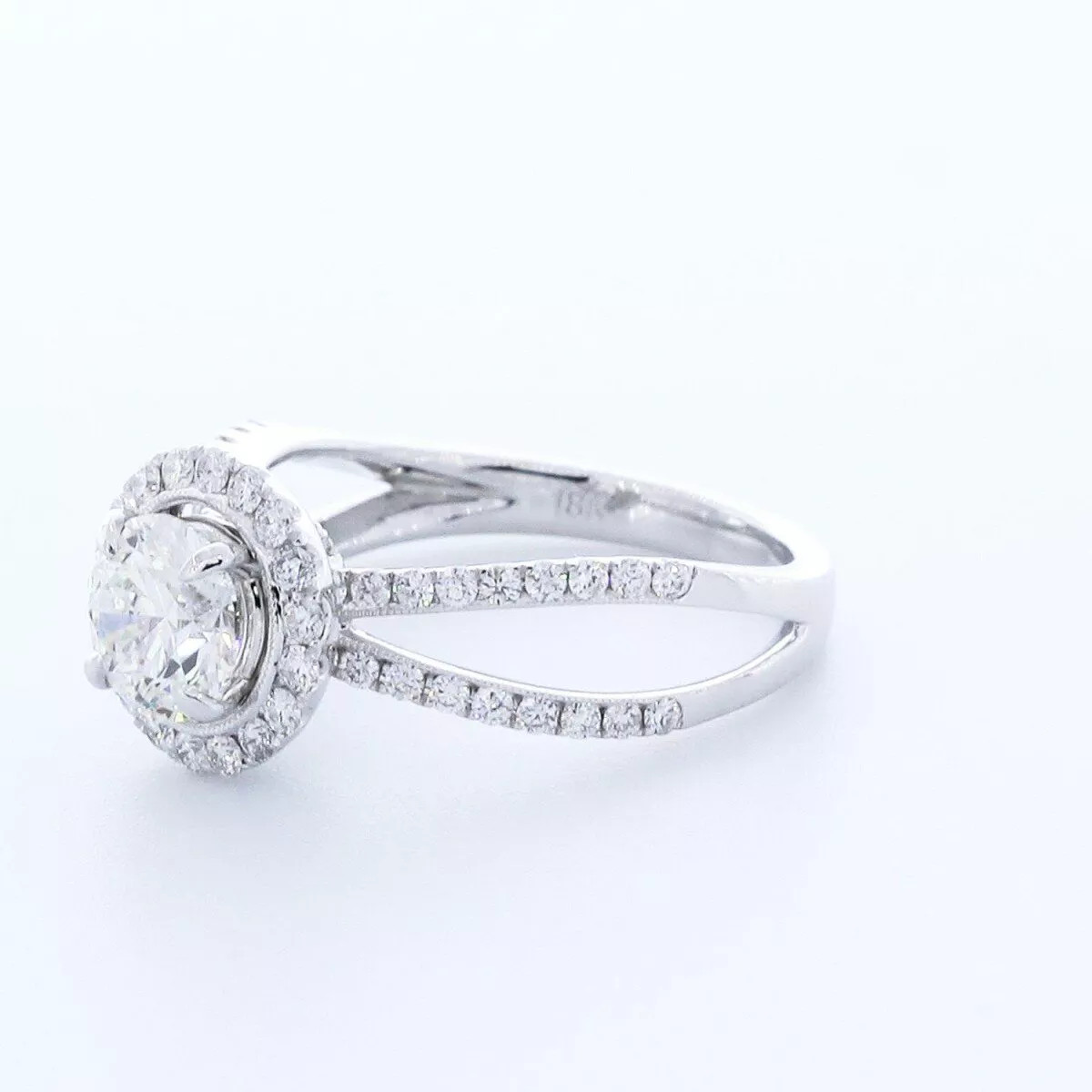 18K Gold Side Stone Engagement Ring Halo 1.95 CT Round Lab-Grown Diamond F SI1