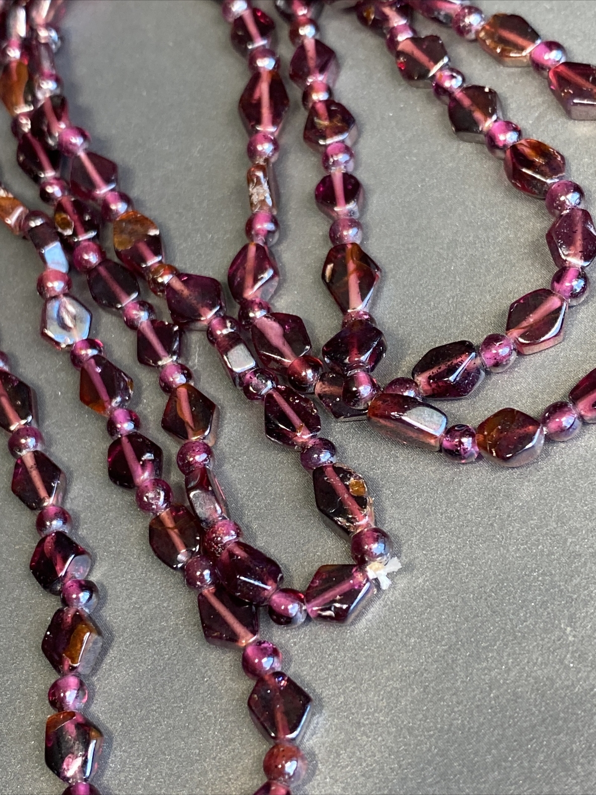 Genuine Almandine Garnet Unusual Geometric Rhombus Bead Necklace Clasp-Free 36″