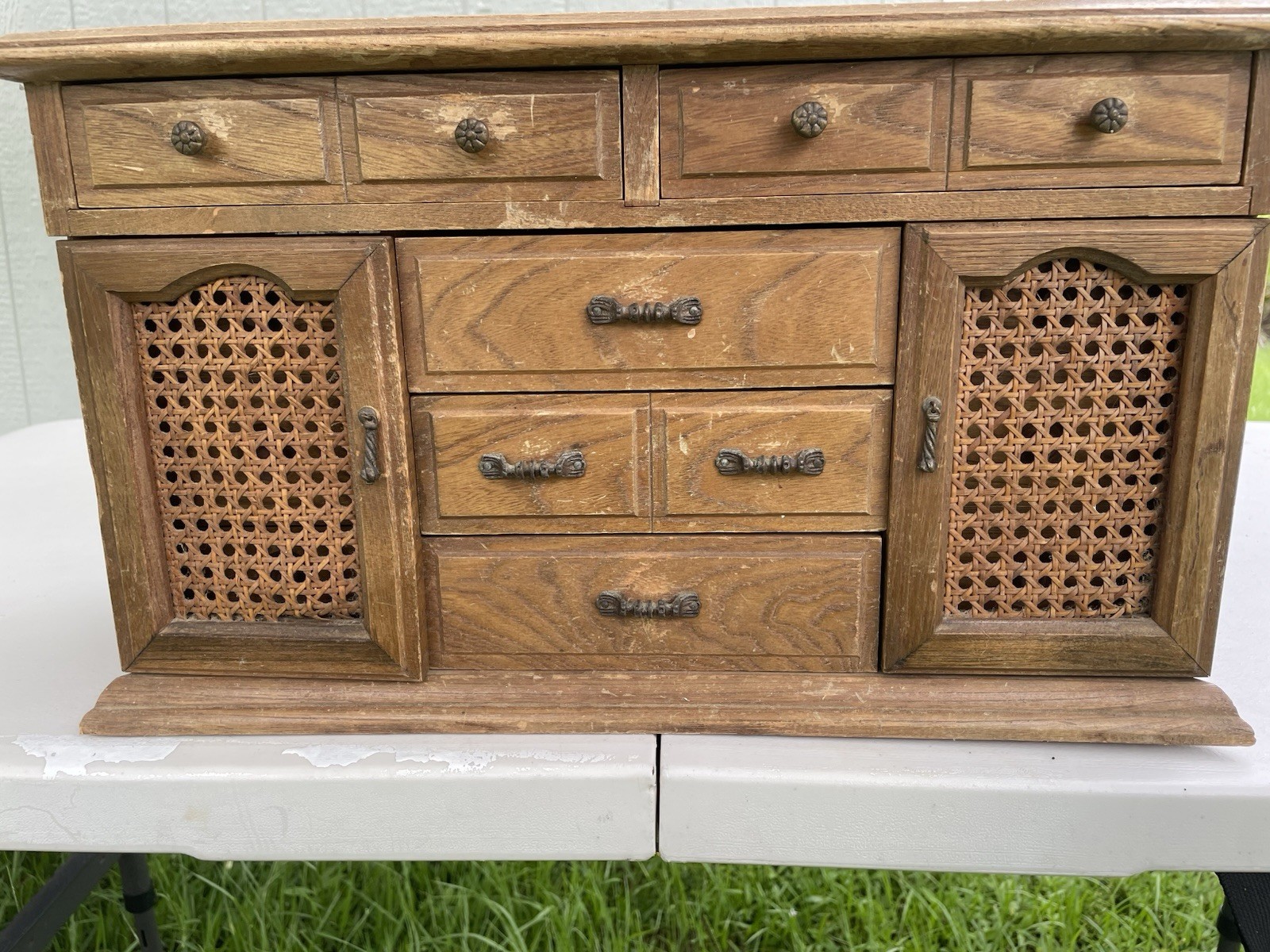 vintage wooden jewelry box